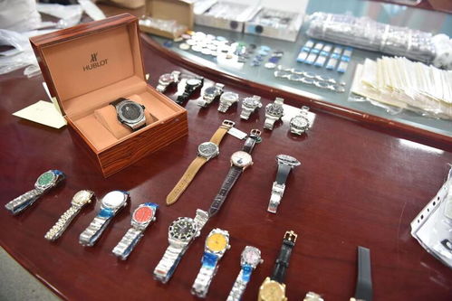 小餐館掩護(hù)假表地下工廠, 海鮮套餐 藏玄機(jī) 24人落網(wǎng)